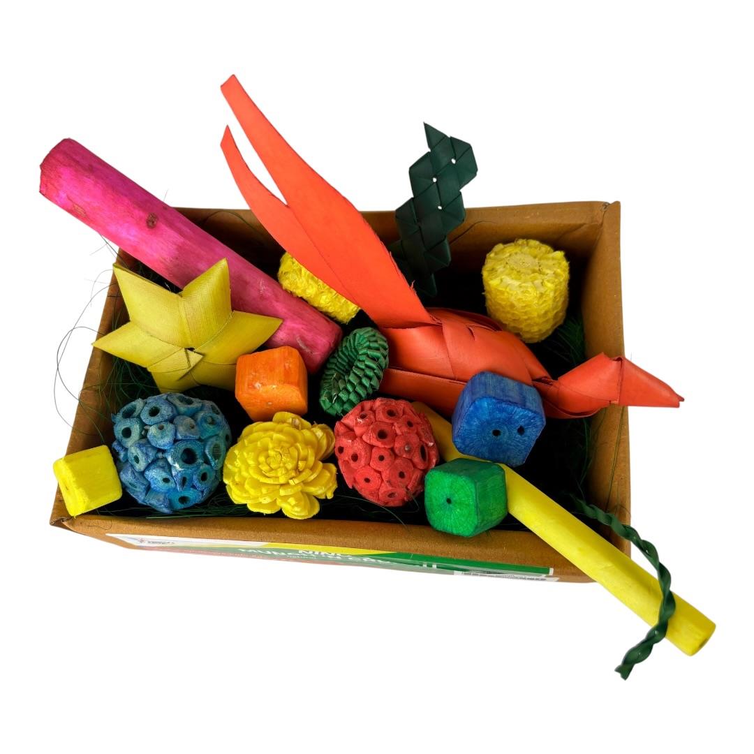 Nino's Java Munch Crunch Treasure Chest (18 Piece)