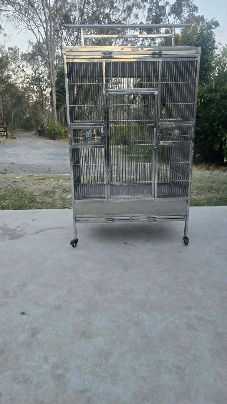 Stainless Steel Medium Cage (SD100B) With Play Stand
