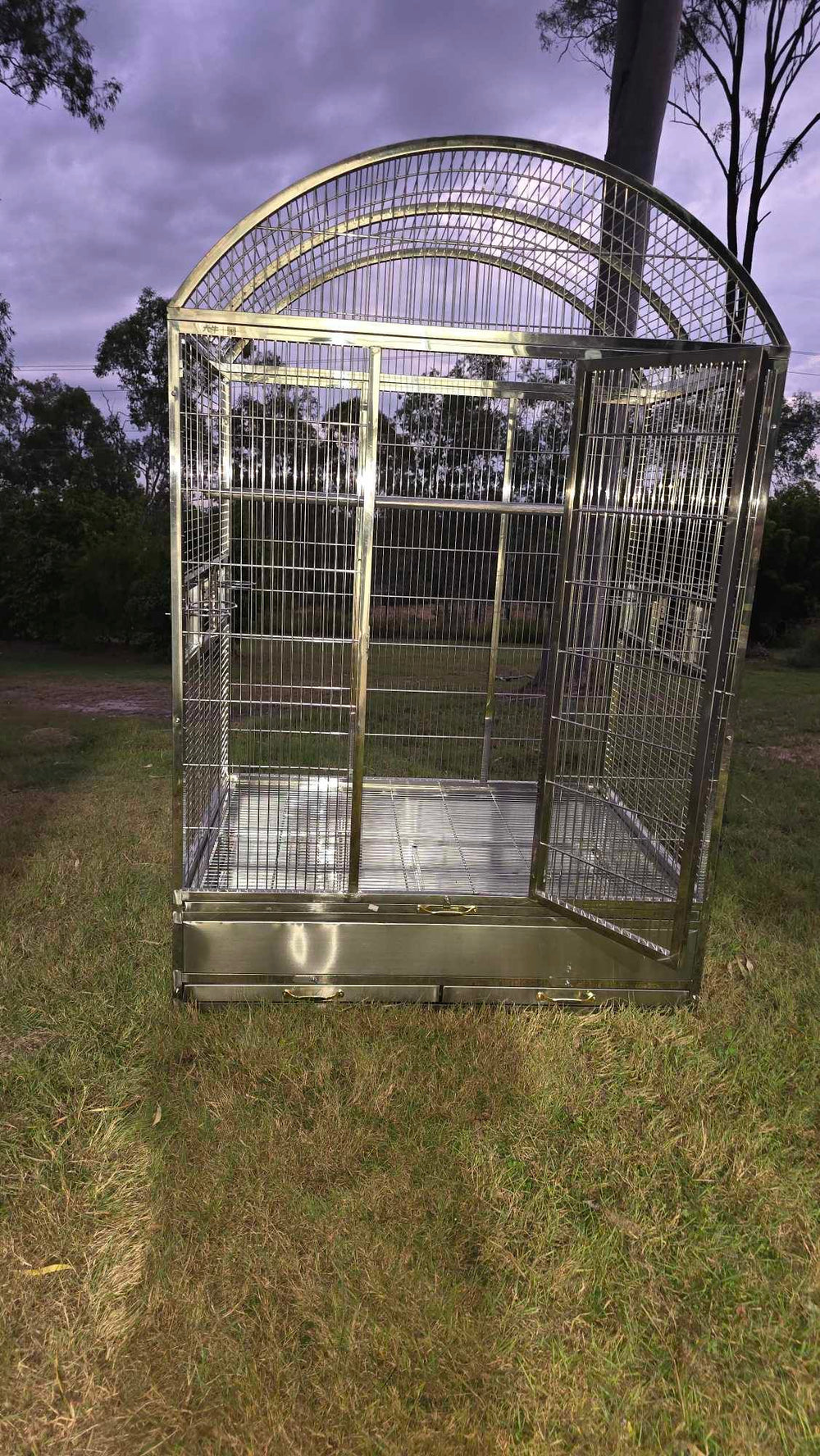 Stainless Steel Large Parrot Dome (SD121A)