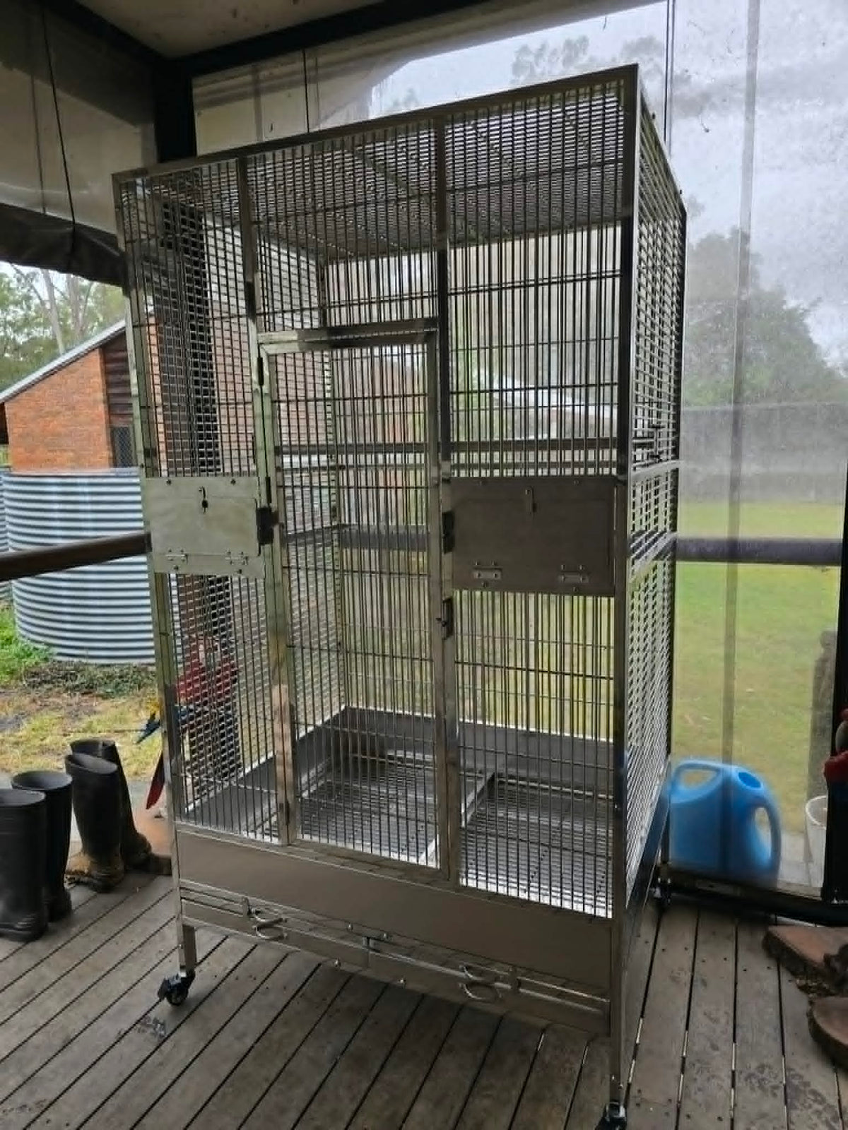 Exotic Aviaries